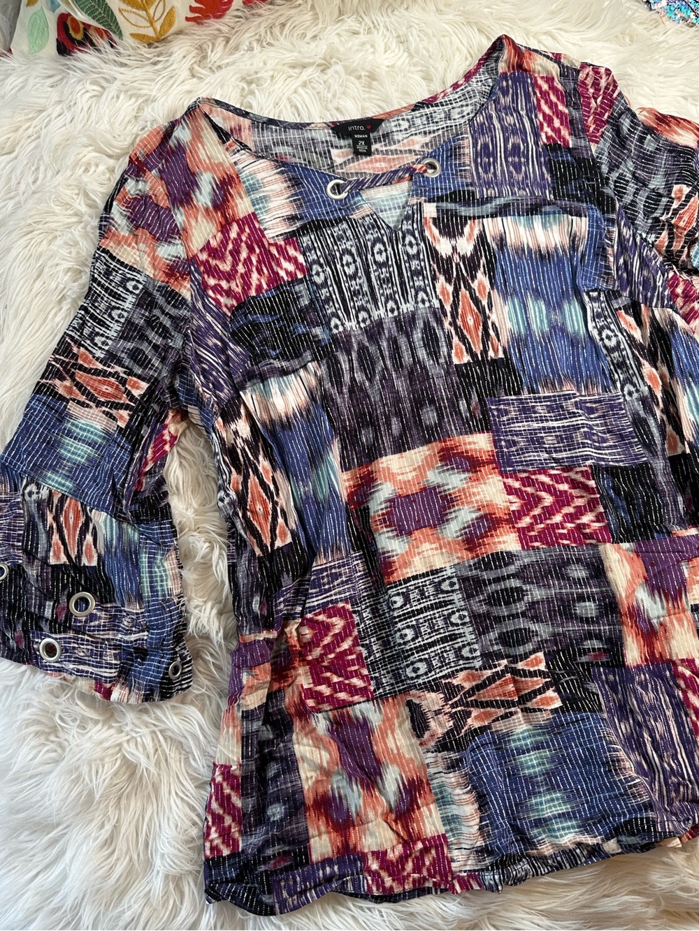 Intro • Ikat Design Ruffle Sleeve Metal Grommet Rivet Blouse